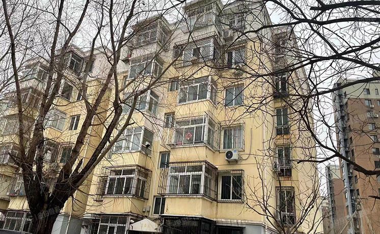 昌平区 东小口镇佳运园25号楼6层5单元562号房屋的50%