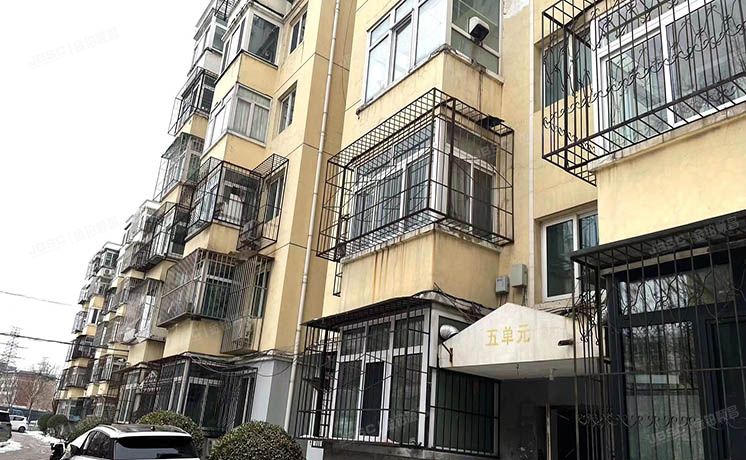 昌平区 东小口镇佳运园25号楼6层5单元562号房屋的50%