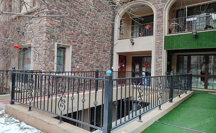 通州区 翠屏南里113号楼1至2层8单元102（龙湖蔚澜香醍）