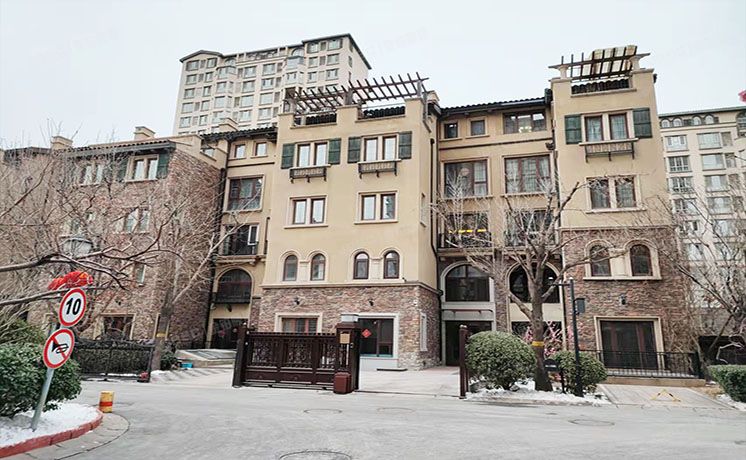 通州区 翠屏南里113号楼1至2层8单元102（龙湖蔚澜香醍）