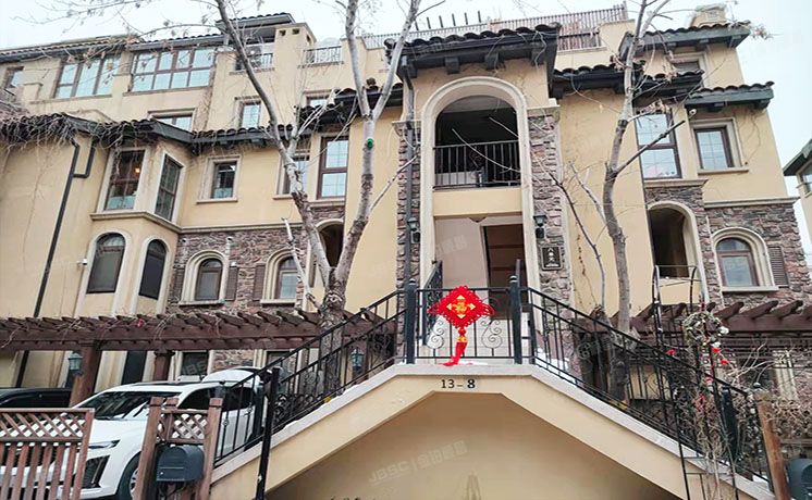 通州区 翠屏南里113号楼1至2层8单元102（龙湖蔚澜香醍）