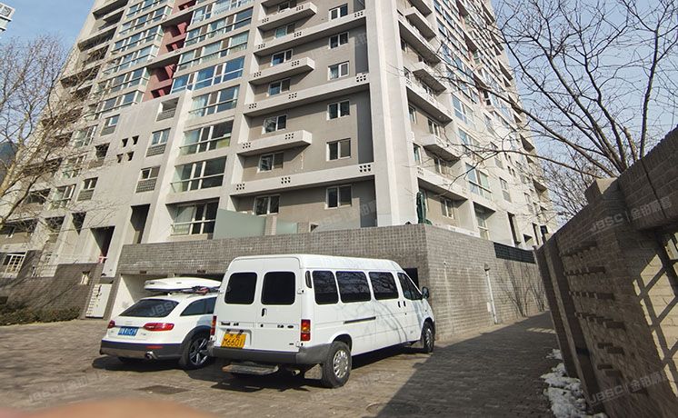 朝阳区 建国路88号内6号楼1至2层105（SOHO现代城）