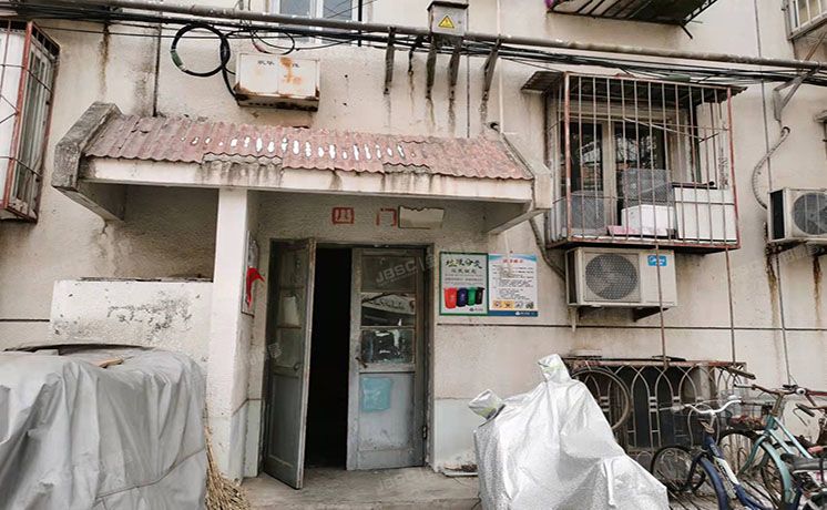 东城区 和平里五区1号楼1层4门102号（和平里五区）