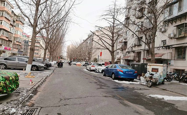 东城区 和平里五区1号楼1层4门102号（和平里五区）