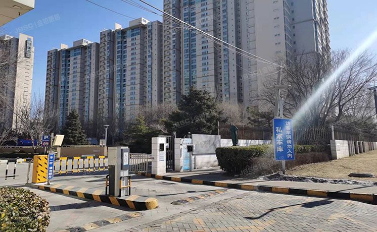 朝阳区 南湖西园214号楼A座24层2803号+车位（季景沁园）