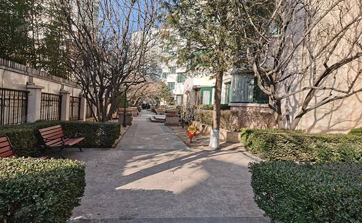 朝阳区 嘉林路甲1号42幢1至3层（嘉林花园）别墅