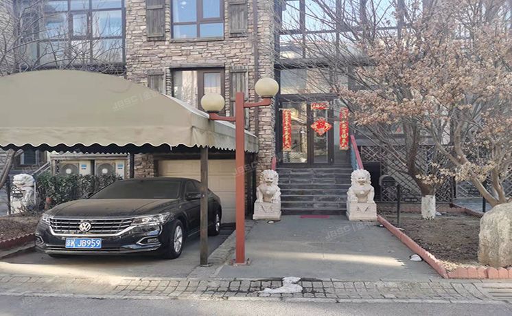 朝阳区 高碑店路181号院255号楼-1至3层102（中海安德鲁斯庄园）别墅