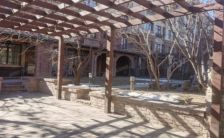 顺义区 香堤漫步庄园三区7号楼1层1单元101室（龙湖香醍漫步）