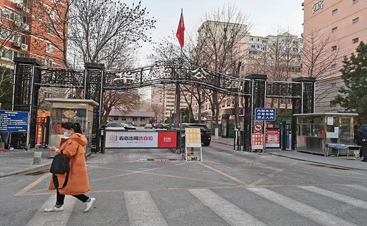 朝阳区 慧忠北里412号楼10层3门1002（华馨公寓）