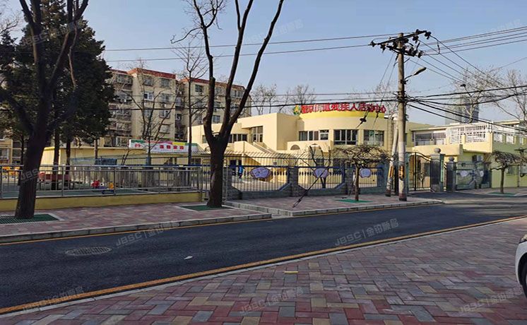 朝阳区 花家地南里10号楼4层2门242（花家地南里）