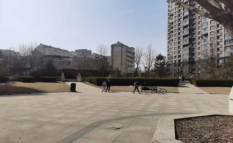 朝阳区 清林东路2号院2号楼3层2单元301号、302号、303号（万达大湖公馆）