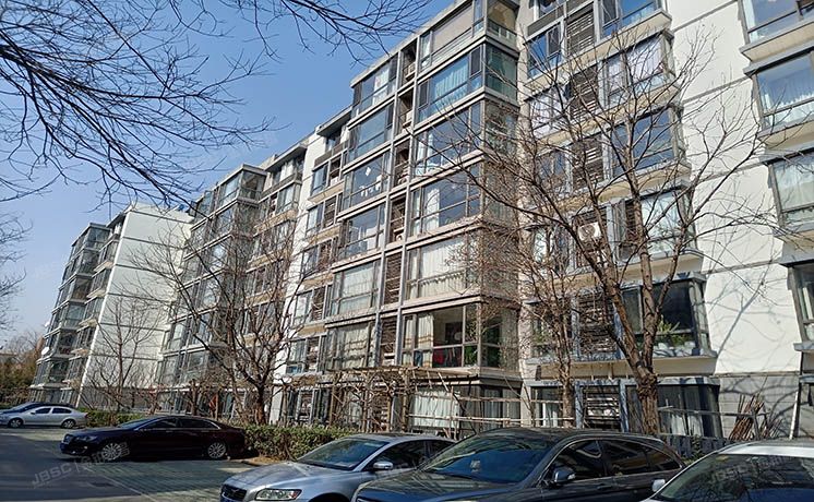 海淀区 厢黄旗12号楼2层2单元202（博雅西园）