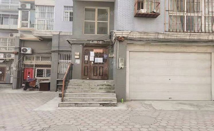 房山区 良乡地区伟业嘉园西里5号楼2层3-202（伟业嘉园）