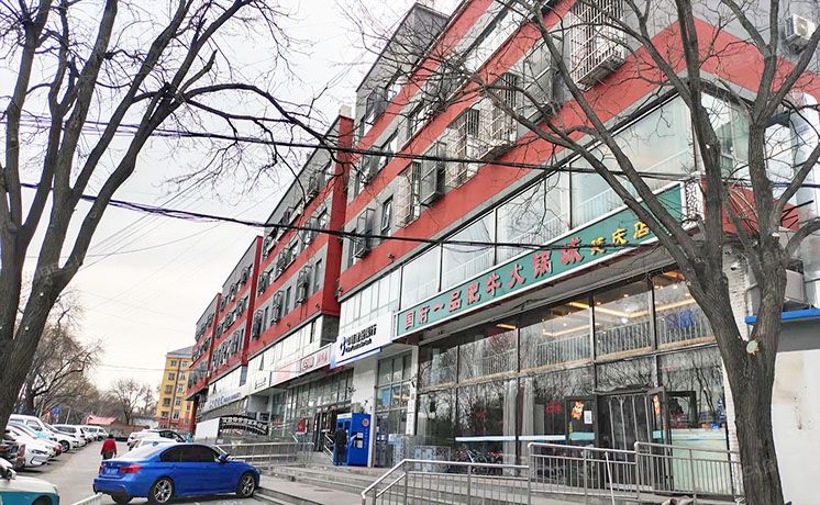 延庆区 延庆镇妫水南街19号3层301号（颖泽州商厦）商业