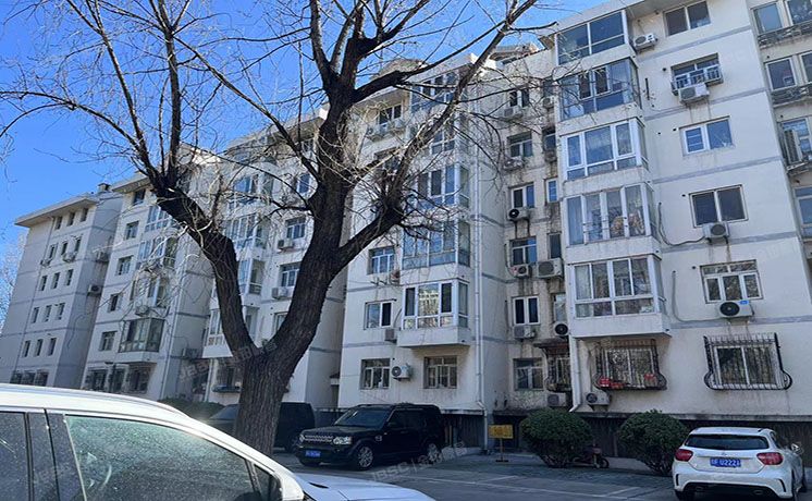 东城区 宝钞胡同1号院1号楼-1层1单元D02号（宝钞苑）