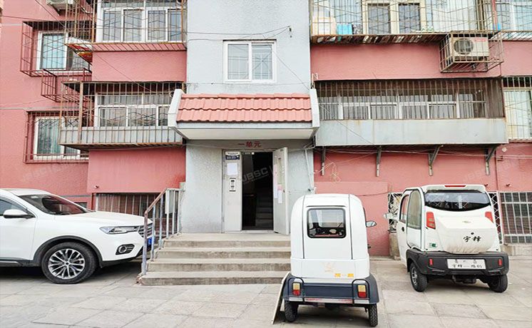 海淀区 定慧北里9号楼6层1门602（定慧北里）房改房