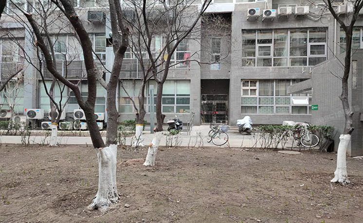 海淀区 德胜门西大街15号1号楼7层4门702号（远洋风景）