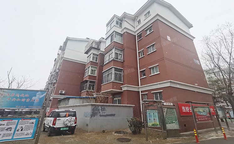 大兴区 黄村镇车站南里28号楼1层1-102（漪景园）