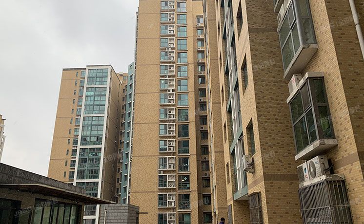 东城区 左安漪园小区5号楼2层2单元203（左安漪园）