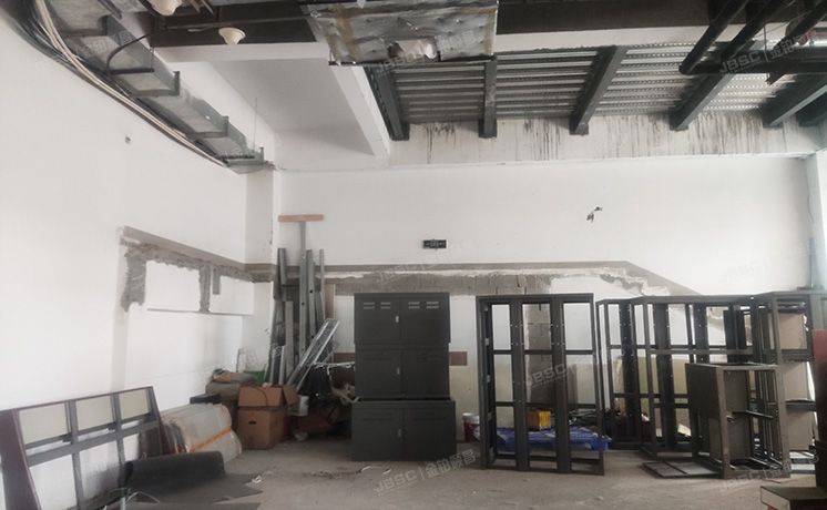 大兴区 宏福路1号院1号楼一层104号（鸿坤广场） 商业