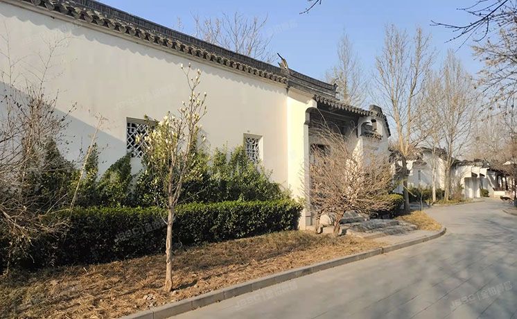 怀柔区 庙城镇庙城村422号棠溪坊21号楼-1至2层（龙山新新小镇）别墅