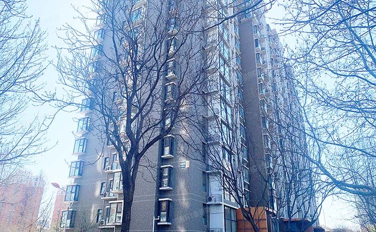 丰台区 鸿业兴园10号楼15层3单元1501号（鸿业兴园）