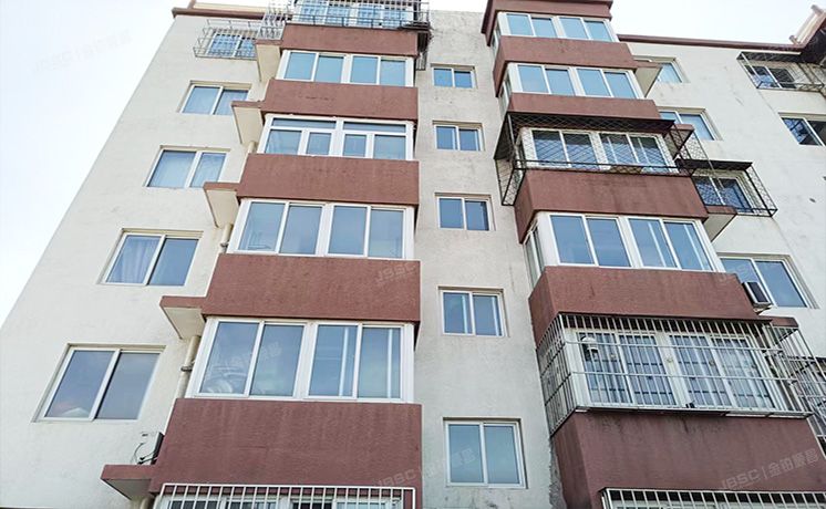 房山区 窦店镇白草洼新村1号楼4单元202 小产权