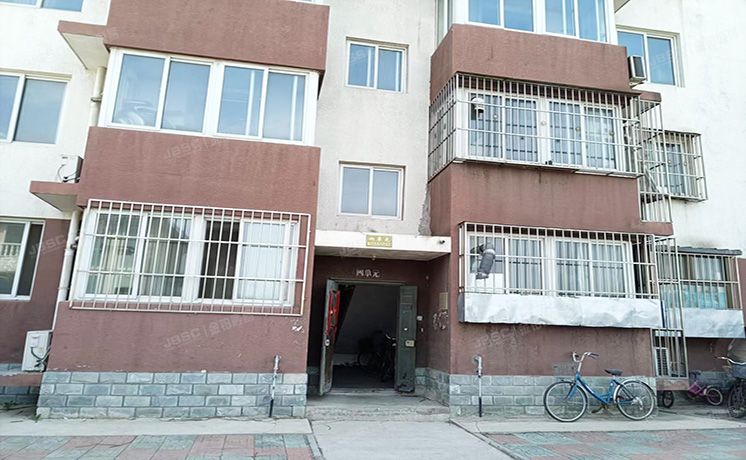 房山区 窦店镇白草洼新村1号楼4单元202 小产权