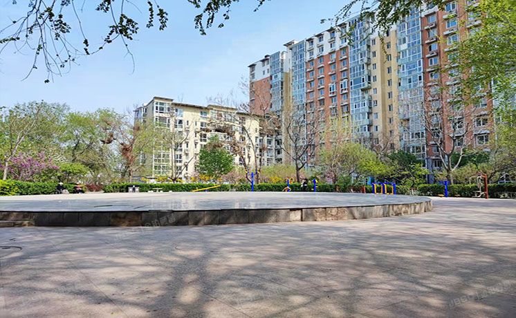 海淀区 建材城西二里17号楼1层4单元102（知本时代）