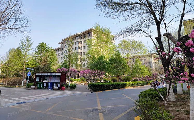 海淀区 冷泉林语山庄二区1号楼4层03单元502（保利西山林语）