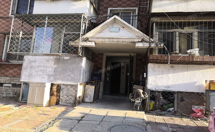 房山区 良乡地区通尚苑6号楼5层2-502（通尚苑）