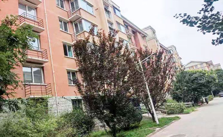 房山区 汇丰街4号院14号2层1单元201（世界名园）