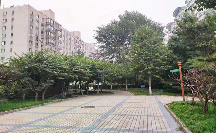 海淀区 上河村一区1号楼7层5单元702（鲁艺上河村）