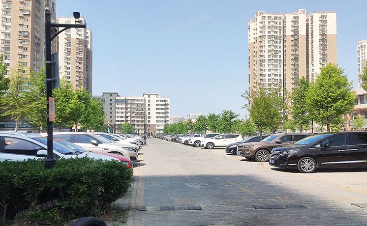 大兴区 理想家园19号楼14层1405 经适房