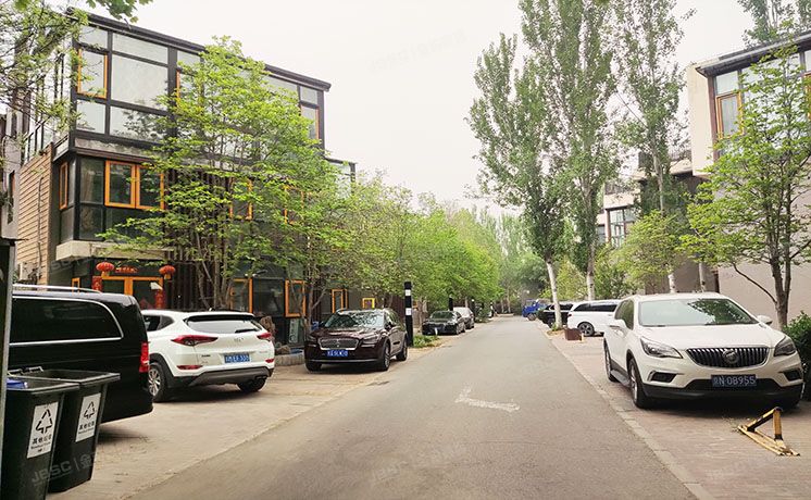 房山区 阎村镇乐活家园28号楼4至5层1单元201室（天恒乐活城）