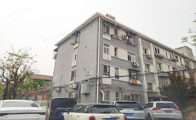 海淀区 香山南辛村20号2号楼2层1门202（中科院植物所家属院）