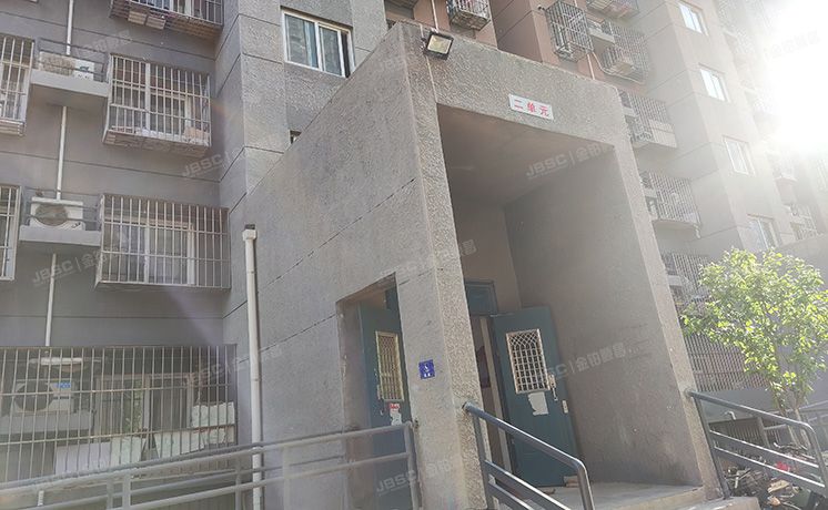 房山区 长阳镇康泽路10号院6号楼3层2单元301（康泽佳苑）经适房