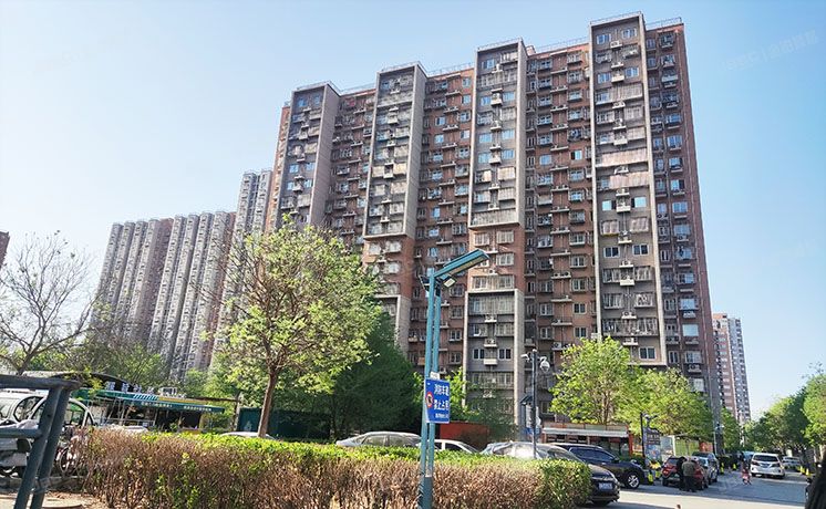 房山区 长阳镇康泽路10号院6号楼3层2单元301（康泽佳苑）经适房