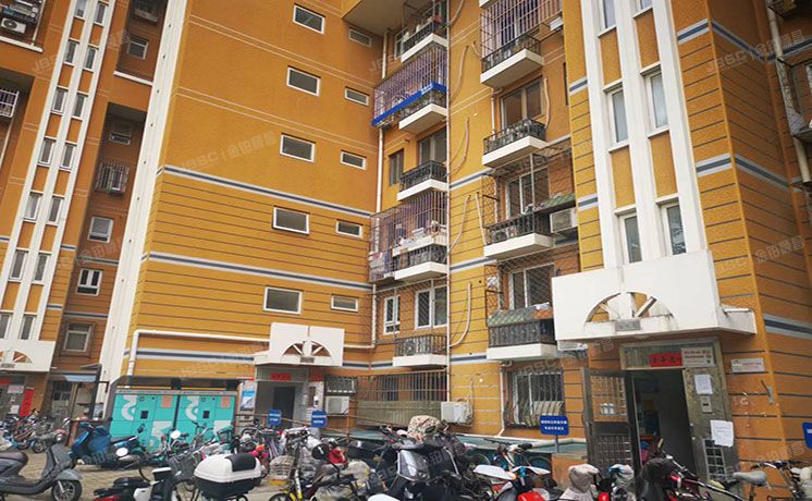 西城区 樱桃二条8号院1号楼3层⑥-3-303（樱桃二条8号院）