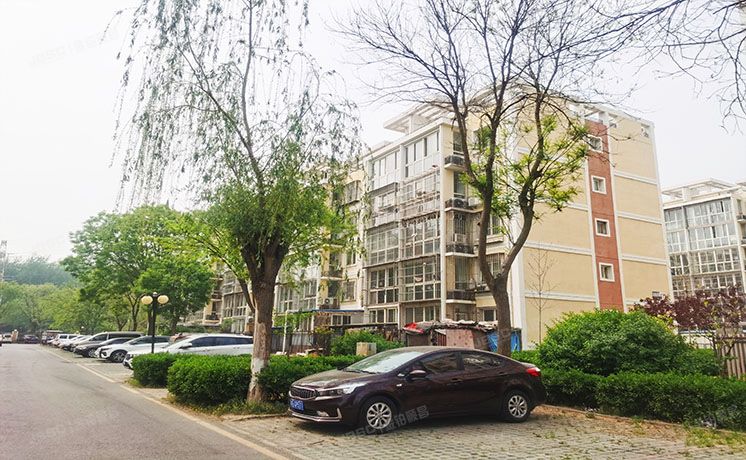 顺义区 港馨家园47号楼3层五单元302（港馨家园）