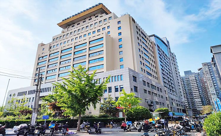 海淀区 中关村南大街6号-中电信息大厦1-3、18层（中电信息大厦）商业