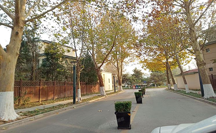 海淀区 西三旗花园二里134号楼-1至3层-1（雪梨澳乡）别墅