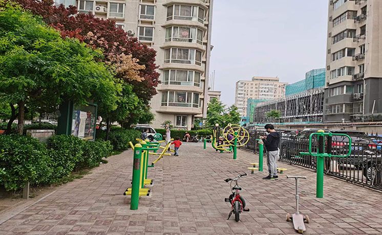 东城区 安定门外大街11号院1号楼3单元203（华府景园）