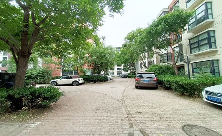 大兴区 康和园137号楼2层1单元201号（原生墅）