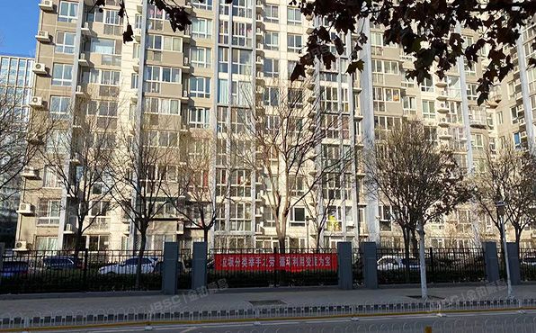 丰台区 宋庄路71号院8号楼1单元1804号（鑫兆雅园）