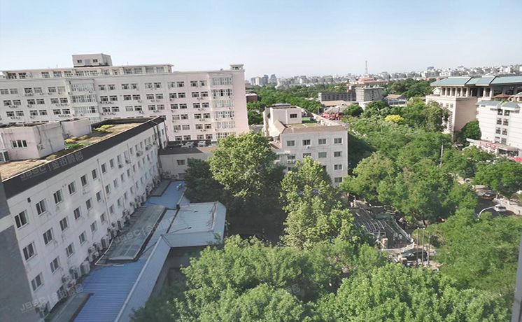 东城区 美术馆后街25号楼11层1104号（中医院家属院）