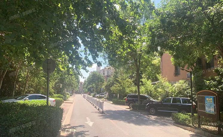 大兴区 金色漫香林17号楼3至4层2单元301