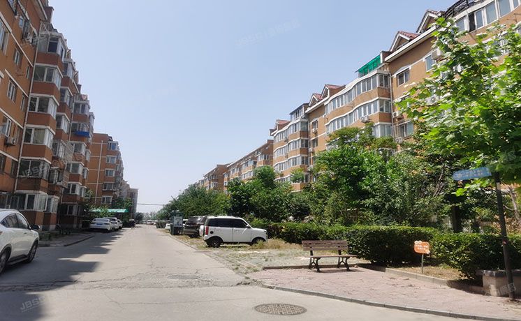 顺义区 樱花园三区8号楼4层四单元402号（樱花园三区）