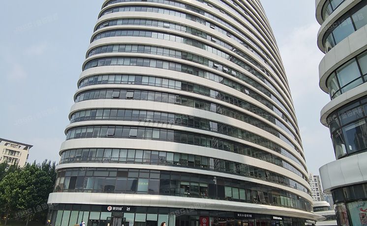 朝阳区 望京SOHOT2-6号楼8套+3车位 办公