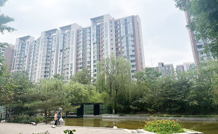 朝阳区 十里堡甲2号院爱这城1号楼16层3单元1902（首创爱这城）